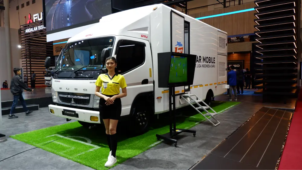 Bedah Kerennya Truk VAR Liga Indonesia Baru yang Menggunakan Canter FE 84 G di GIIAS 2024