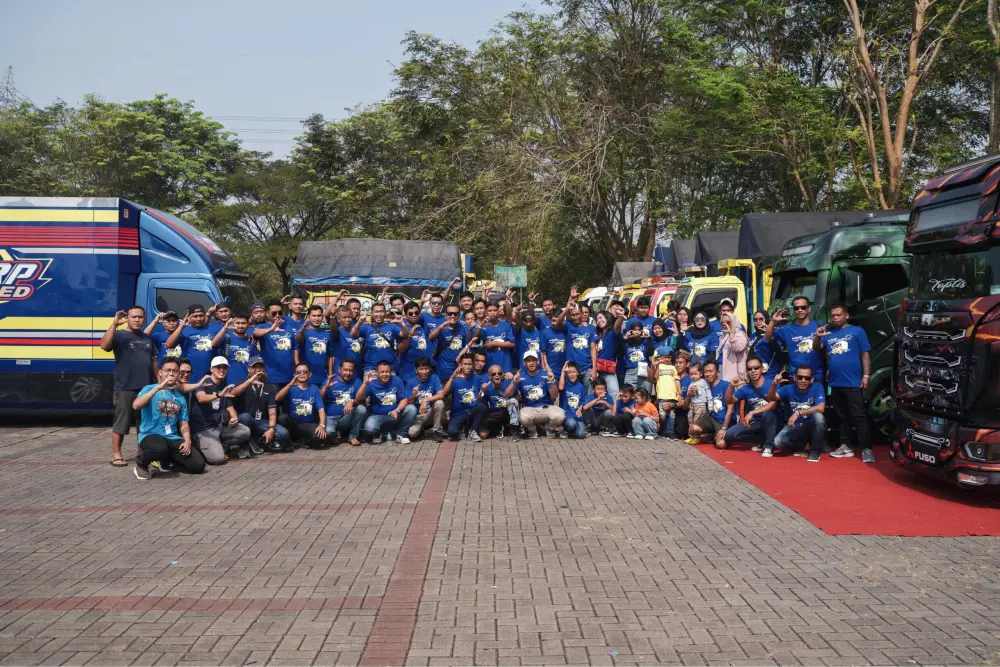 Mitsubishi Fuso Perkuat Hubungan dengan Komunitas Canter di GIIAS 2024