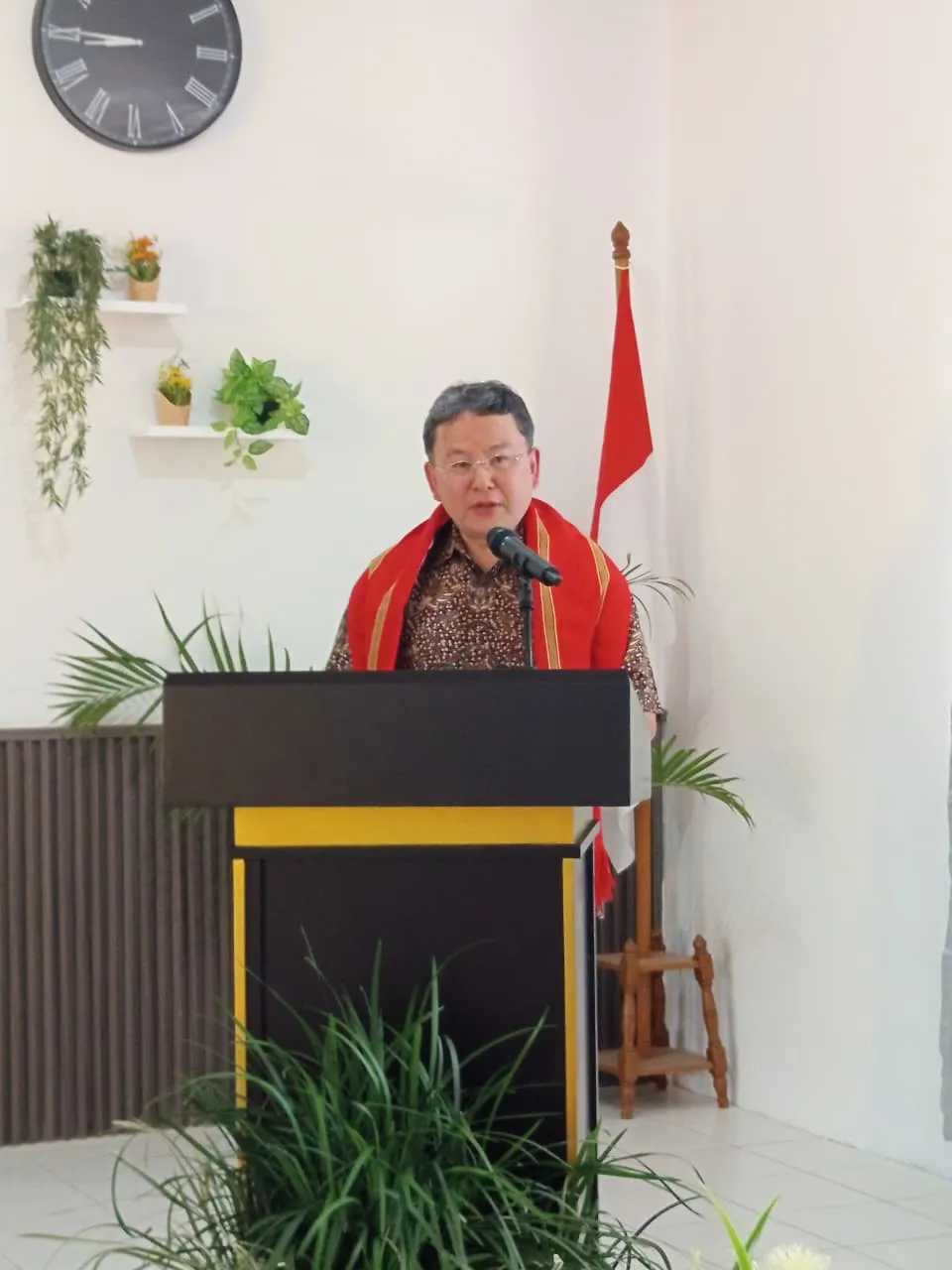 Konsisten Tingkatkan Kualitas Pendidikan Kejuruan di Indonesia, KTB Mendonasikan Mitsubishi Fuso Fighter Kepada SMK Negeri 3 Ambon